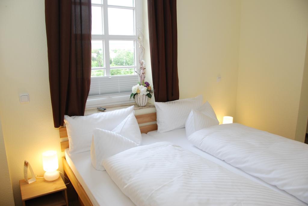 Landhotel Altes Pfarrhaus Kindelbrueck Pokój zdjęcie