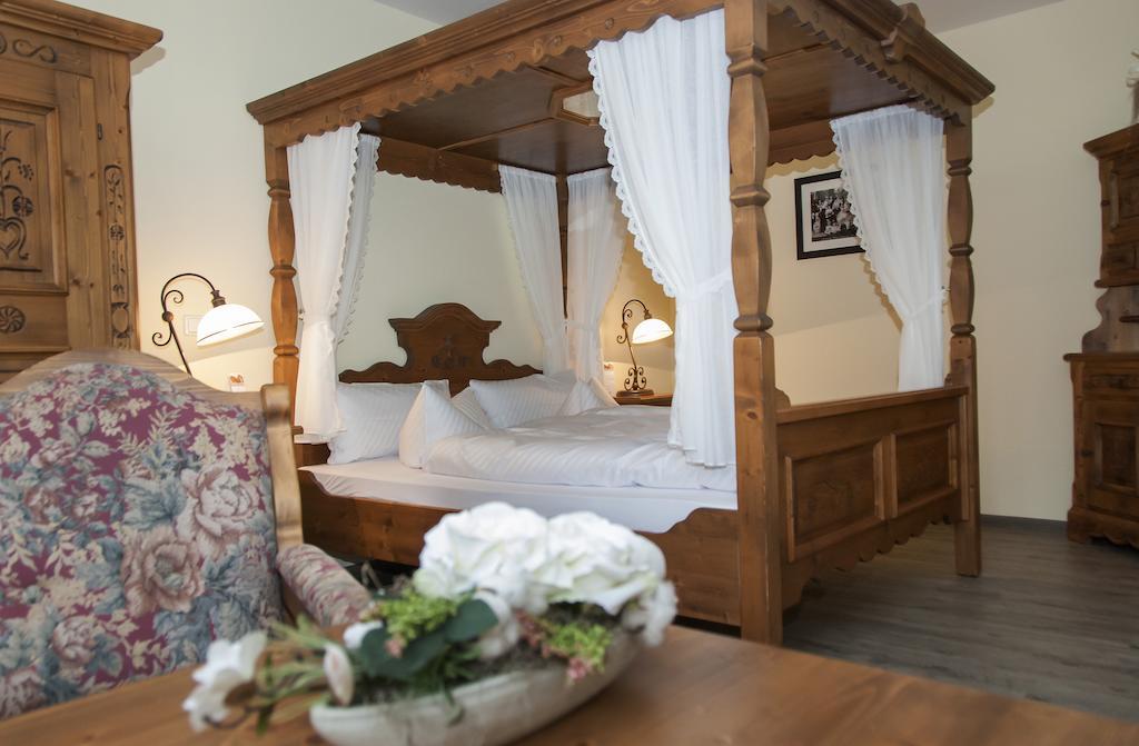 Landhotel Altes Pfarrhaus Kindelbrueck Pokój zdjęcie