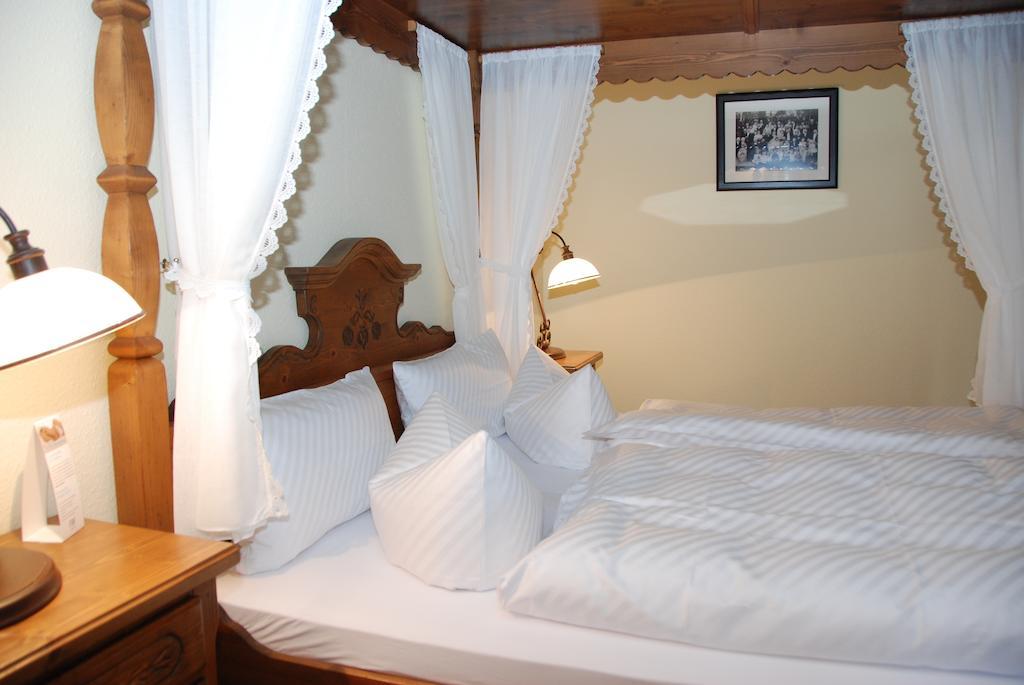 Landhotel Altes Pfarrhaus Kindelbrueck Pokój zdjęcie